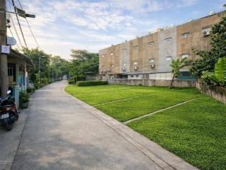 Lô đất 1/ đặng thúc vịnh đối diện cv ánh dương. hxh 6m ngang 10*10. thổ cư 82m2. giá 2,69tỷ tl