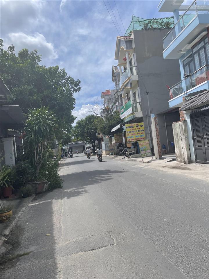 Mt hẻm 340m lâm thị hố. đường nhựa 12m thông. nhà phố 5tầng. full nội thất+thang máy. 8,89tỷ tl