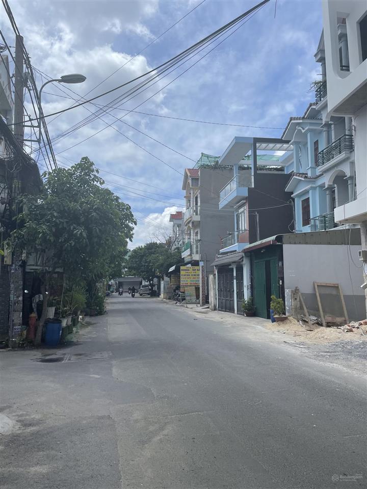 Mt hẻm 340m lâm thị hố. đường nhựa 12m thông. nhà phố 5tầng. full nội thất+thang máy. 8,89tỷ tl
