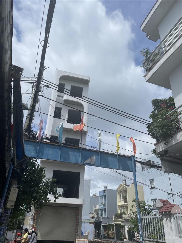 Mt hẻm 340m lâm thị hố. đường nhựa 12m thông. nhà phố 5tầng. full nội thất+thang máy. 8,89tỷ tl