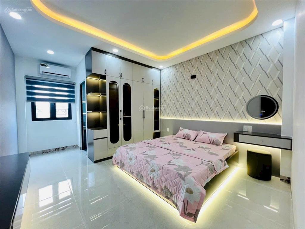 Nhà đẹp 4 tầng + thang máy. hẻm 8m thông 1/ tmt2a giá 8,89 tỷ