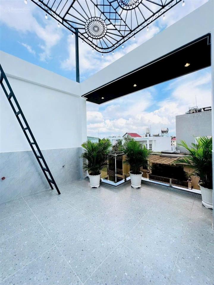 Nhà đẹp 4 tầng + thang máy. hẻm 8m thông 1/ tmt2a giá 8,89 tỷ