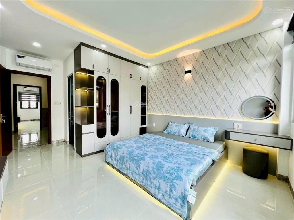 Nhà đẹp 4 tầng + thang máy. hẻm 8m thông 1/ tmt2a giá 8,89 tỷ
