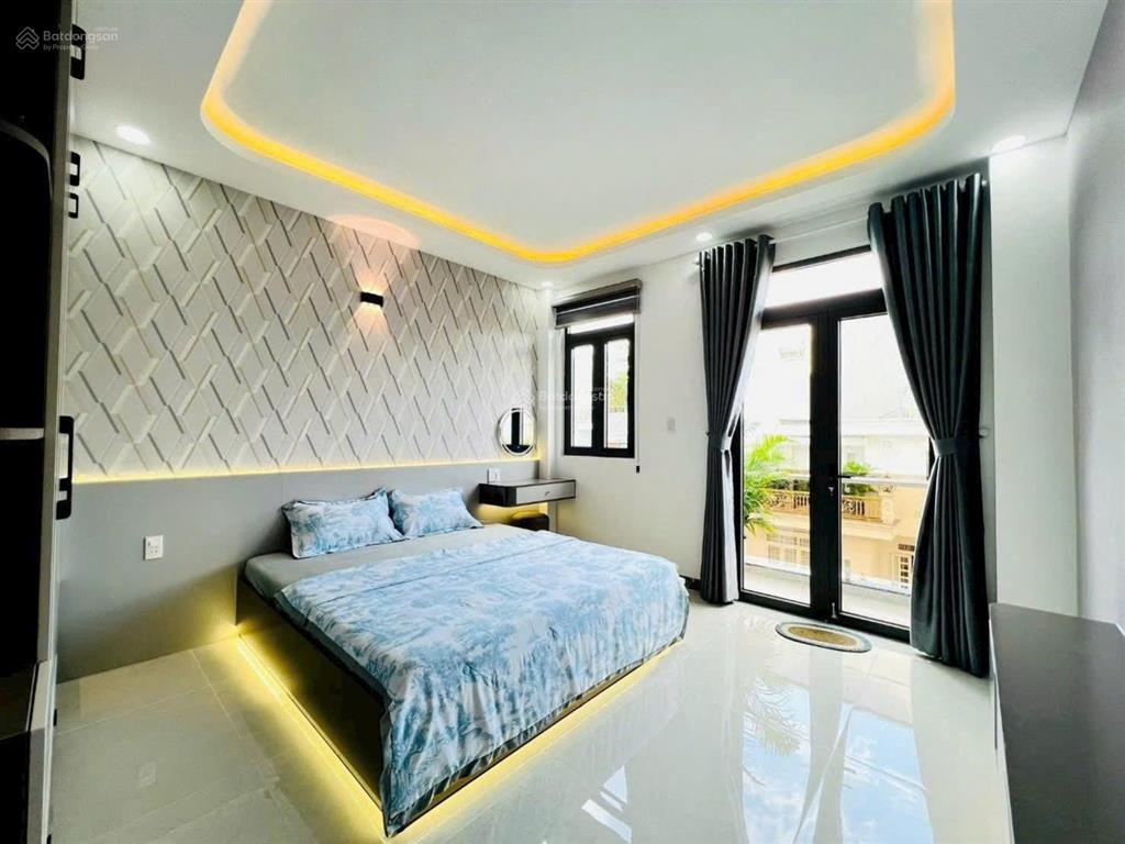 Nhà đẹp 4 tầng + thang máy. hẻm 8m thông 1/ tmt2a giá 8,89 tỷ