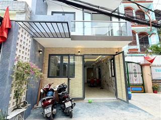 Bán lỗ căn nhà 1/ tmt2. gần vnvc, cơ quan hành chíh cách vài bước chân. 5*13 1lầu+sân thượng