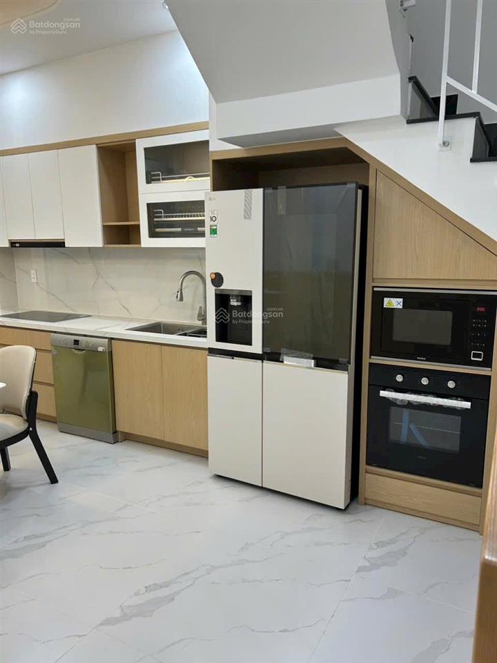 Nhà phố mặt tiền thới an 18, 4*23 3 tầng full nội thất nhập khẩu. giá 8,59 tỷ chủ thiện chí bán