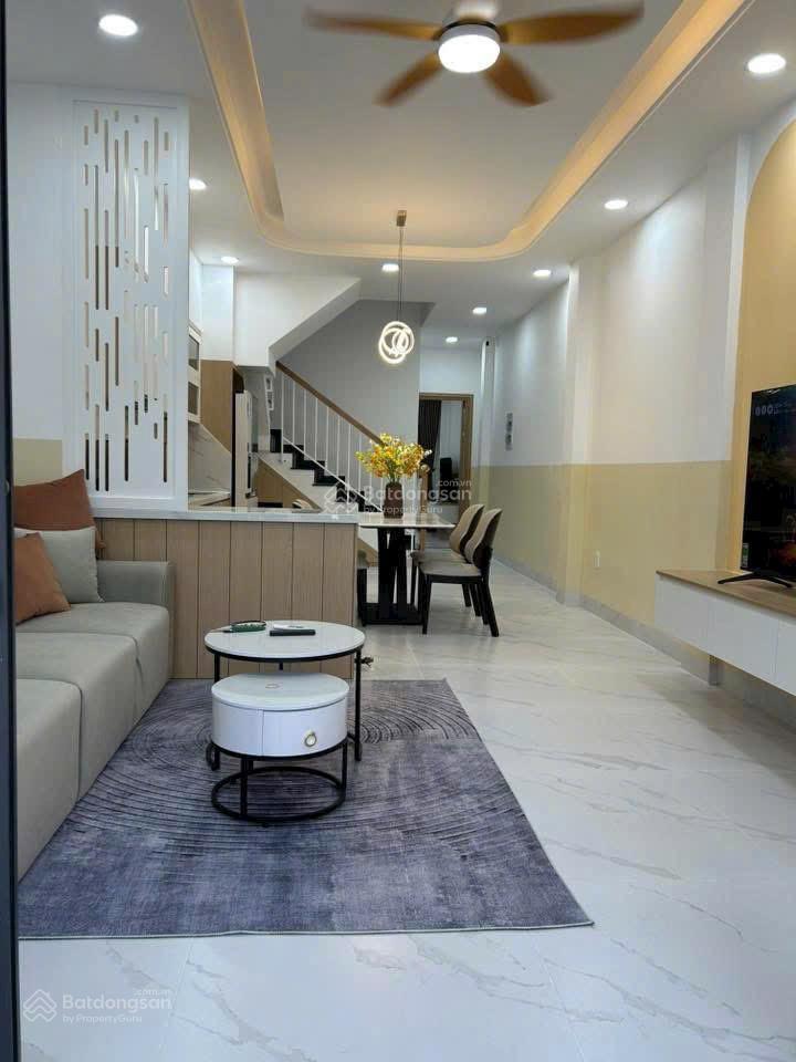 Nhà phố mặt tiền thới an 18, 4*23 3 tầng full nội thất nhập khẩu. giá 8,59 tỷ chủ thiện chí bán