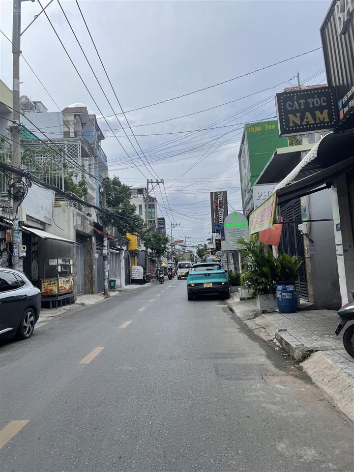 Đất mt trung mỹ tây 09. cách hà đặc 50m. vuông vức k lỗi, xd cao tầng . 5,5tỷ bớt lộc
