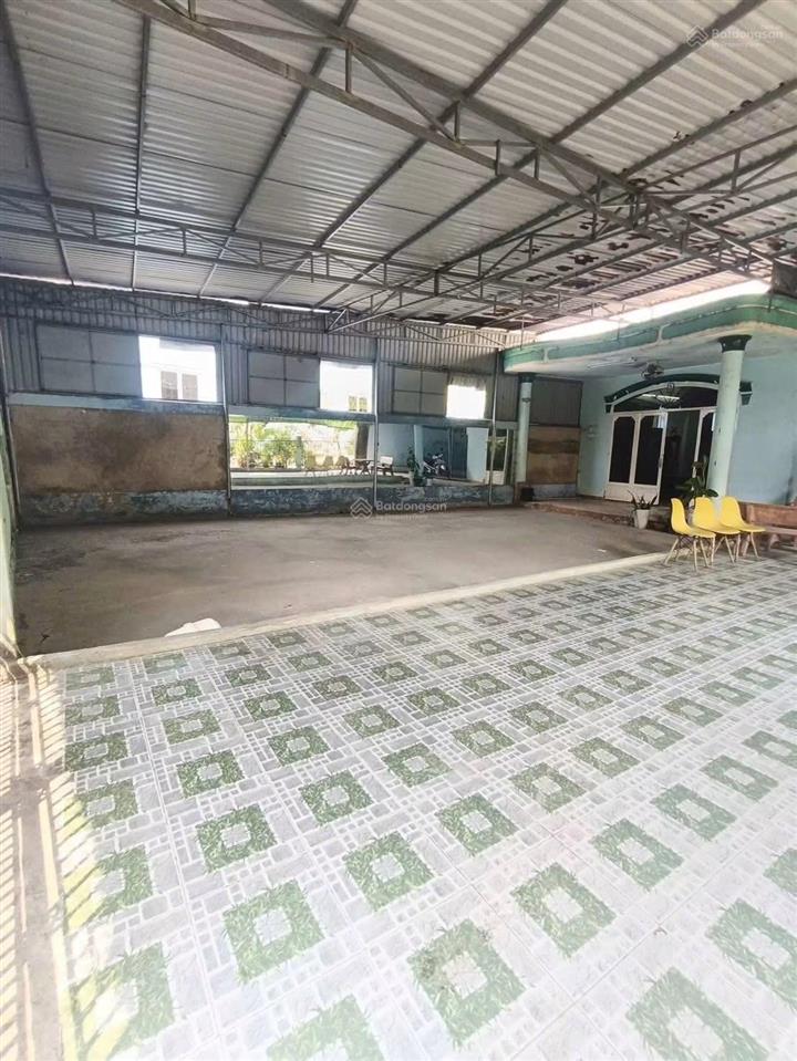 768m2 nhà c4 thổ cư 300m2. 1/ đỗ văn dậy, hóc môn. giá bán 8,5tỷ