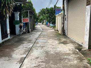 Bán nền đất sau chợ bình chánh, 2,3 tỷ/ 90m2. trịnh như khuê. hẻm ô tô.