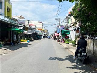 Bán nhanh lô đất 96m2 đẹp, 2,4 tỷ sau chợ bình chánh đường 1/ trịnh như khuê.