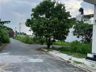 Đất 100m2, (5m x 20m) tại đường hoàng phan thái, bình chánh. sổ sẵn, sang tên ngay.
