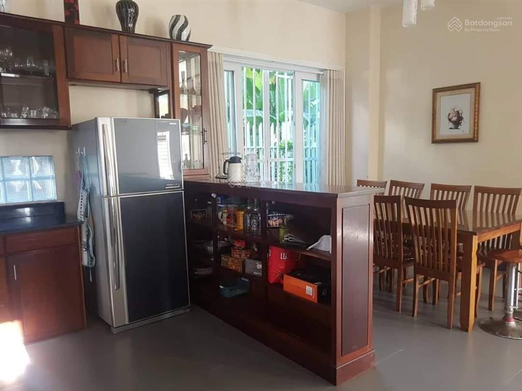 Cho thuê nhà ở hoặc làm văn phòng tại ngọc anh, phường phú thượng, thành phố huế.  0914 051 ***