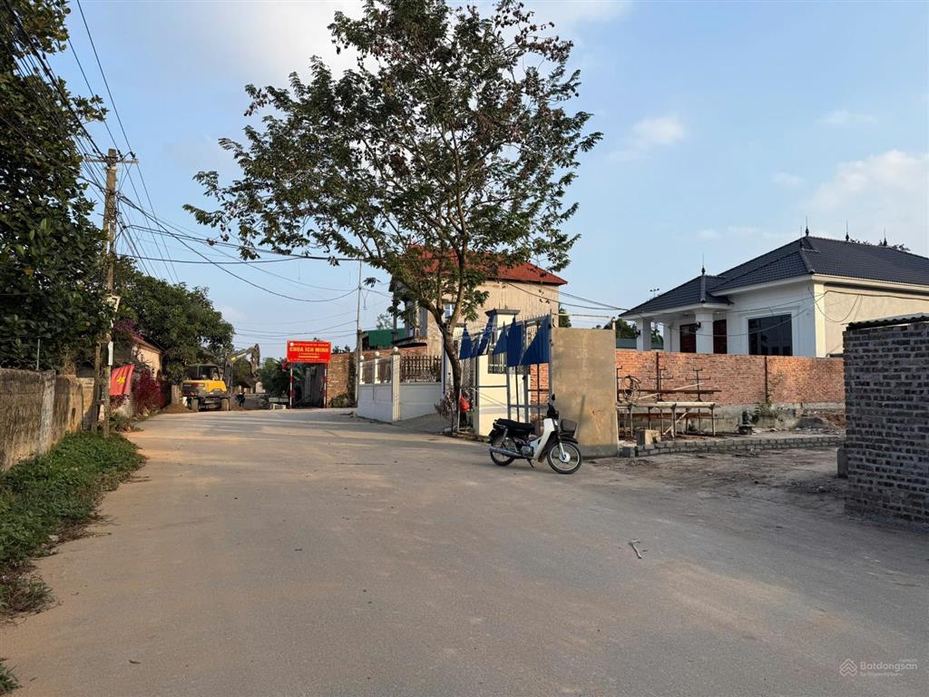Bán đất tại xã tự lan, huyện việt yên, bắc giang, giá tốt 1,8 tỷ, 100m2