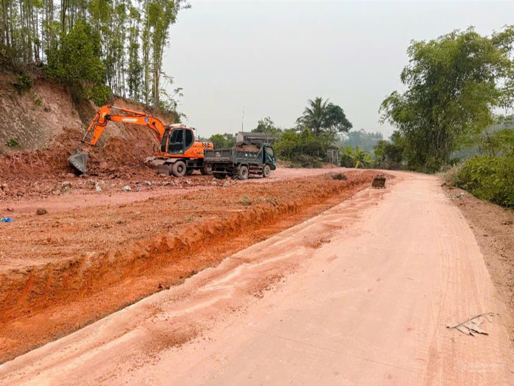 Khu vực kép (lạng giang), tìm đâu ra lô đất thông thoáng, quy hoạch cực kỳ tiềm năng như này.