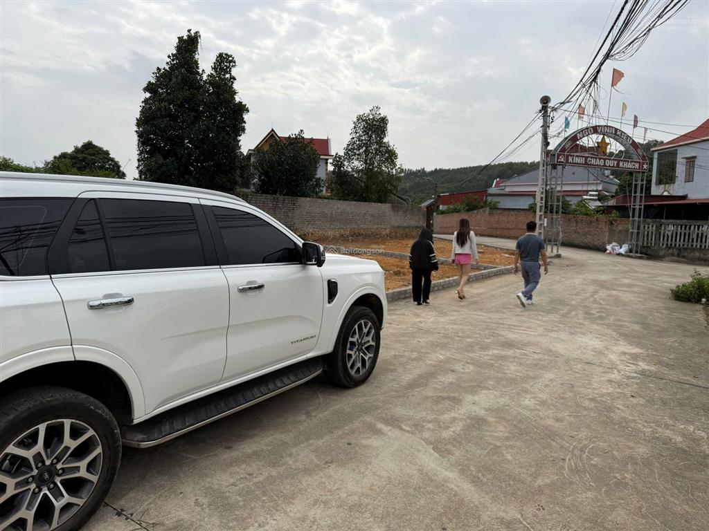 Đất phường tân an 200m đến đường vành đai 5 (qh), 500m đến công nghiệp, nhà xưởng đang xây dựng.