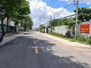 Đất lớn 2 mặt tiền lớn Phạm Thị Giây - Hóc Môn, giá 180 tỷ... Diện tích: 46 x 178m