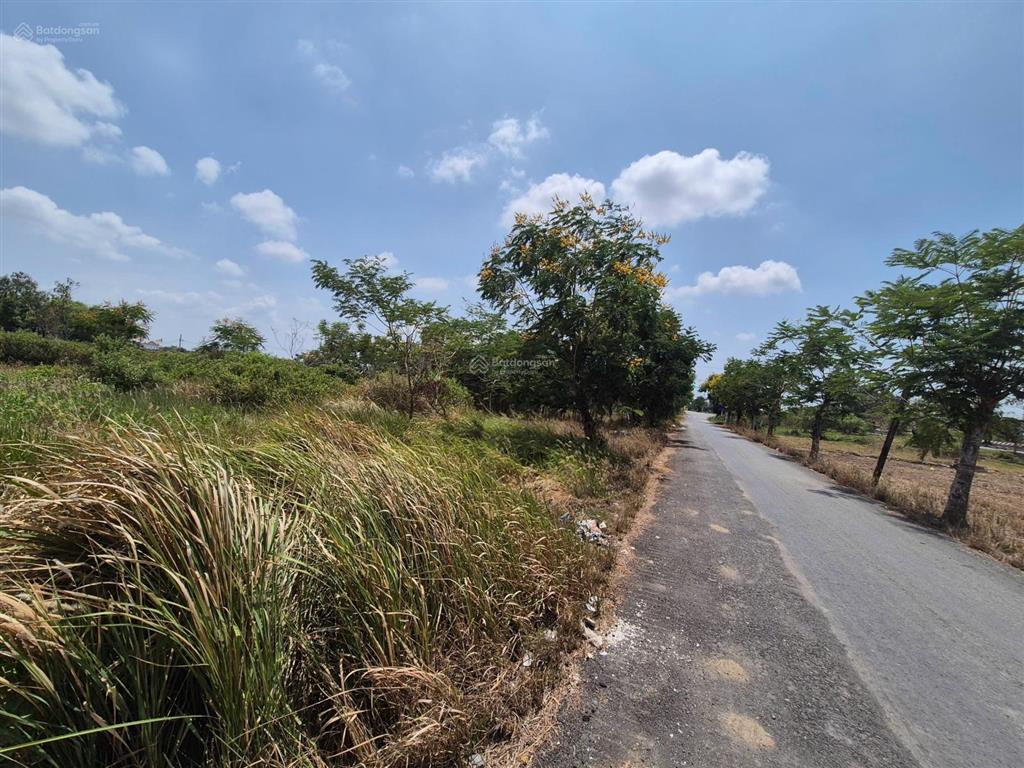 Bán đất 9,470m2 thổ cư mặt tiền nguyễn văn toán, xã mỹ lệ, long an