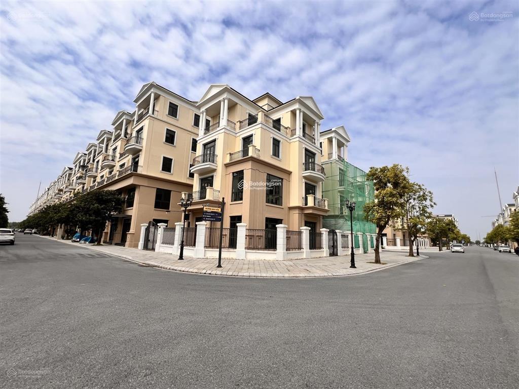 Chủ nhà bán gấp biệt thự đơn lập đảo dừa vinhomes ocean park 2  240m2 giá 38 tỷ