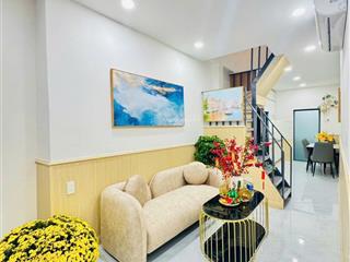 Bán nhà hẻm xe hơi 4 tầng cư xá đô thành quận 3, gần bệnh viện, chợ, dtcn 27m2 ngang 3.3m, giá 7 tỷ