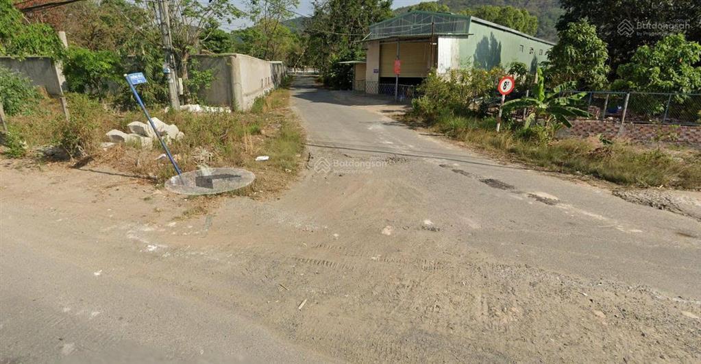 Bán đất 187m² có sẵn 40m² thổ cư ngang 5,1m giá 1,67 tỷ tại xã châu pha phú mỹ