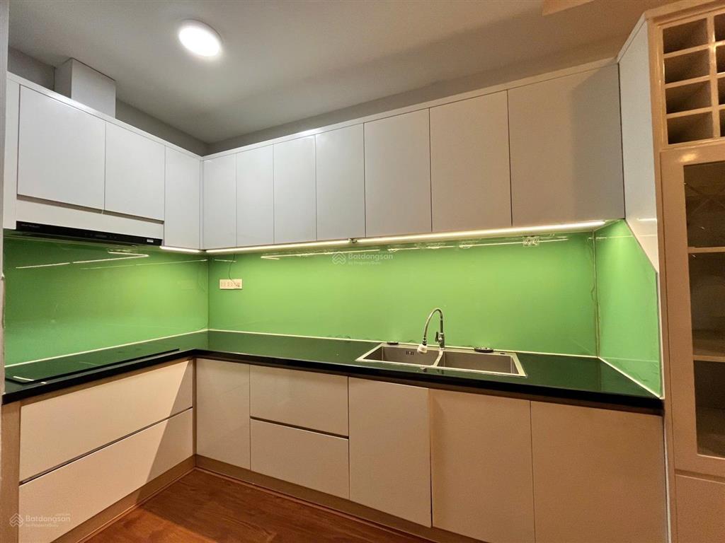 Cần bán căn hộ chung cư toà botanica premier ( chủ đầu tư novaland) 2pn diện tích 74m2