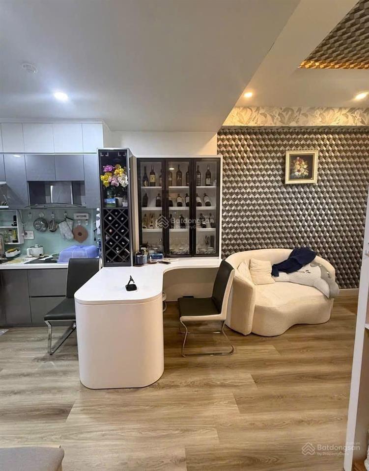 Bán căn hộ cao cấp the botanica  cdt novaland  2 pn giá 4,65 tỷ  0776 778 ***