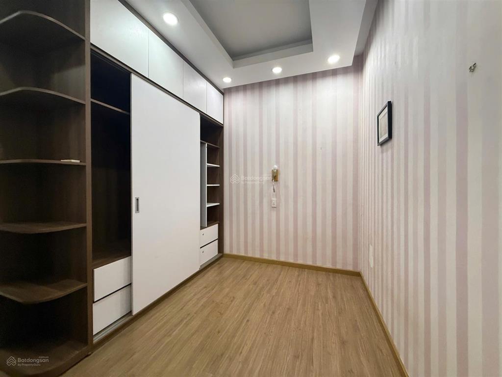 Bán gấp căn hộ cao cấp the botanica  chủ đầu tư novaland  2pn, 2wc giá 6 tỷ bao hết