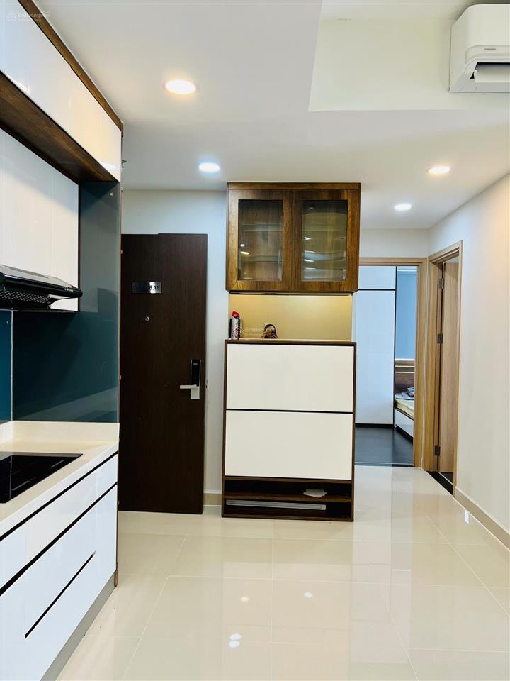 Bán gấp căn hộ botanica premier  cđt novaland tầng cao view sân bay 2pn, 2wc giá 6 tỷ 69m²