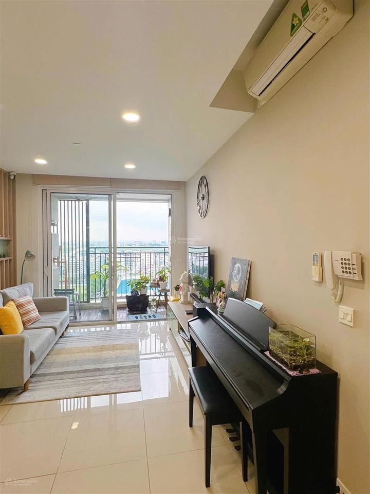 Sắp cấp sổ hồng căn 2pn  2wc view công viên, hồ bơi căn hộ golden mansion