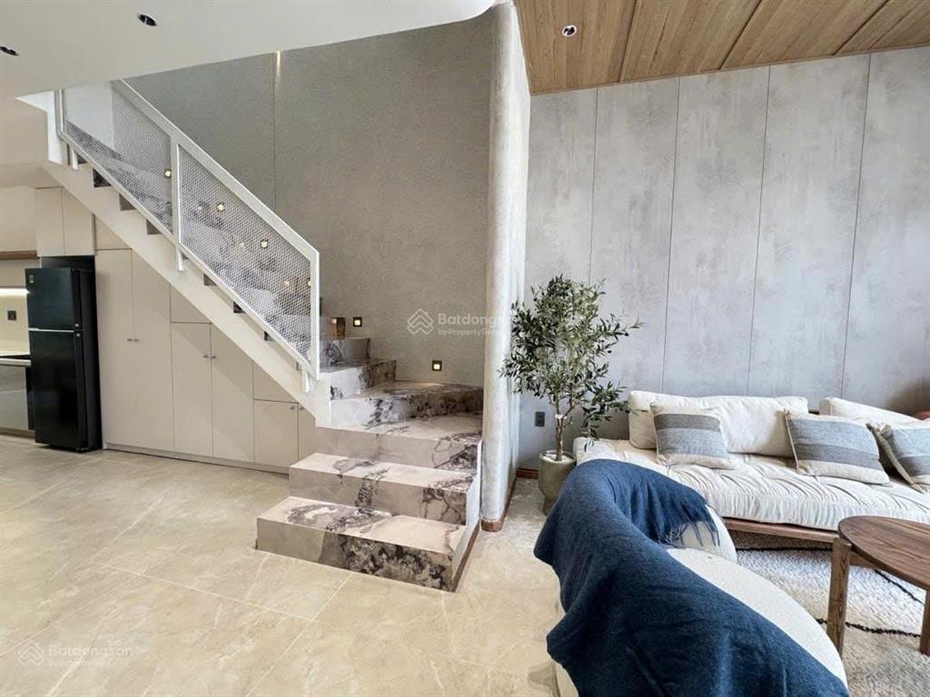 Bán nhà mặt phố trần hoành, 8,45 tỷ, 63 m2, view đẹp