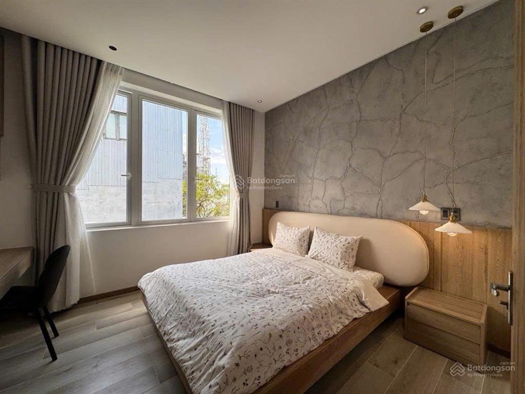 Bán nhà mặt phố trần hoành, 8,45 tỷ, 63 m2, view đẹp