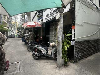 Bán gấp nhà đường 3/2, giá 13,5tỷ góc hẻm, thuận lợi kinh doanh và cho thuê  0903 333 *** tuyền