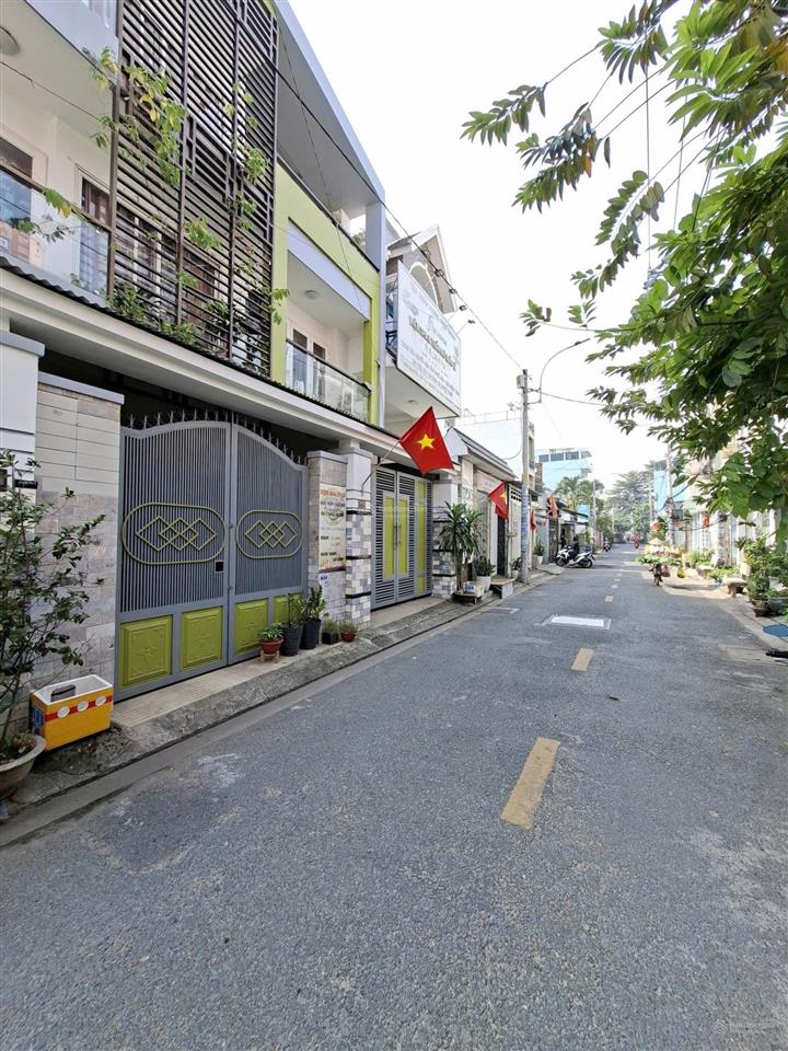 Cực rẻ  nhà 1t2l, 8,2 x 25m, mặt tiền trung mỹ tây 03, ngay nguyễn ảnh thủ  tô ký