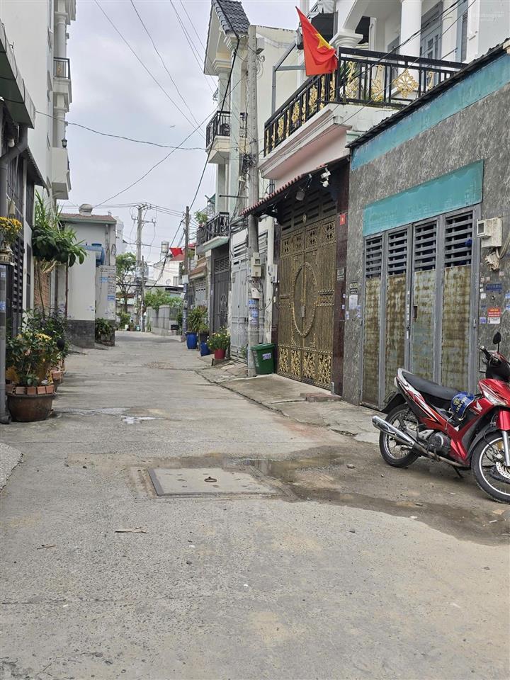 Đất 5,1 x 27m, hẻm 6m 1/ trần thị hè, không lộ giới, xây full, vị trí đẹp