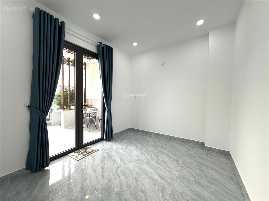 Nhà 4 tấm 4x20 hẻm 8m trần thị năm  dương thị mười, tặng full nội thất.