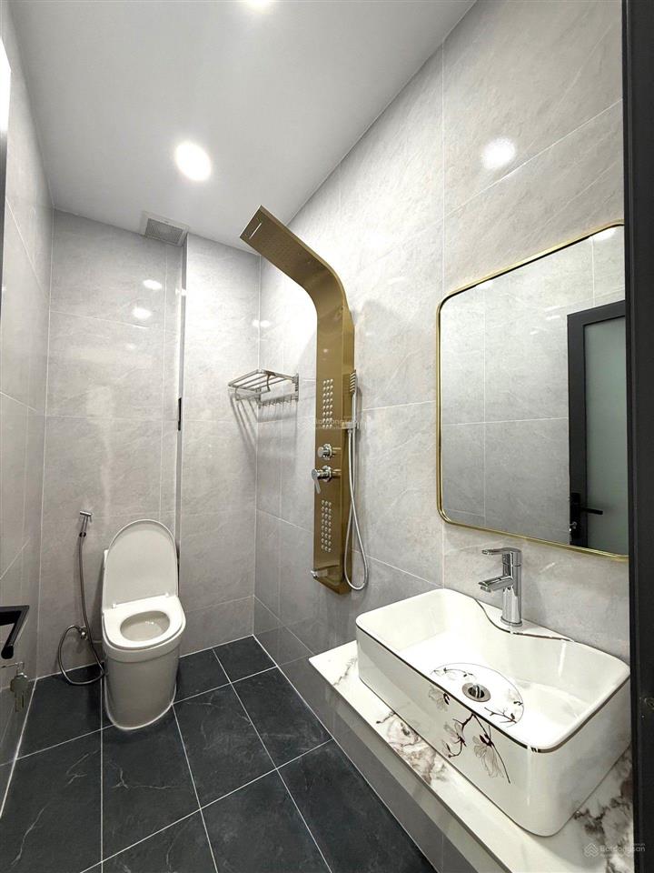Nhà 4 tấm 4x20 hẻm 8m trần thị năm  dương thị mười, tặng full nội thất.