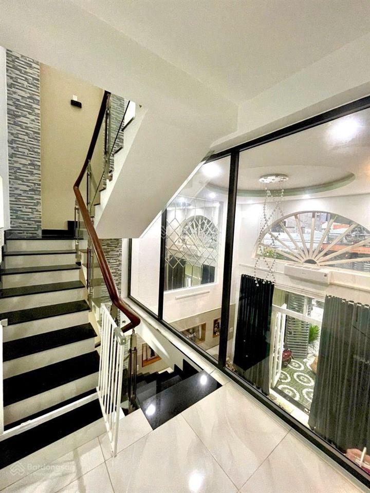 Nhà 6 x 27m mặt tiền nb trung mỹ tây 3  gần nguyễn ảnh thủ, giá thương lượng