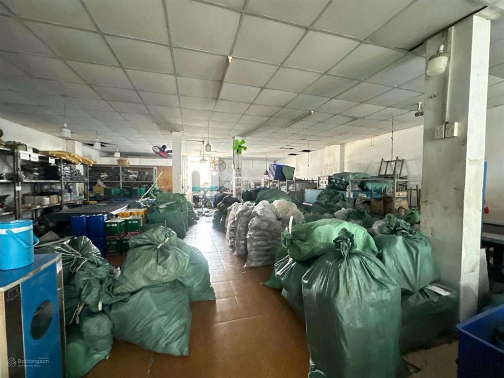 Giảm 2,5 tỷ  bán nhà 5 tầng 10x25 mặt tiền hiệp thành 6, gần chợ hiệp thành, nguyễn ảnh thủ.