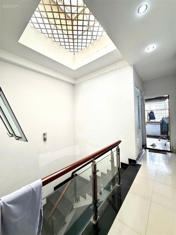 Nhà 4x23 đúc 2 tấm mặt tiền dương thị mười, không lộ giới, xây full đất, gần bv quận 12.