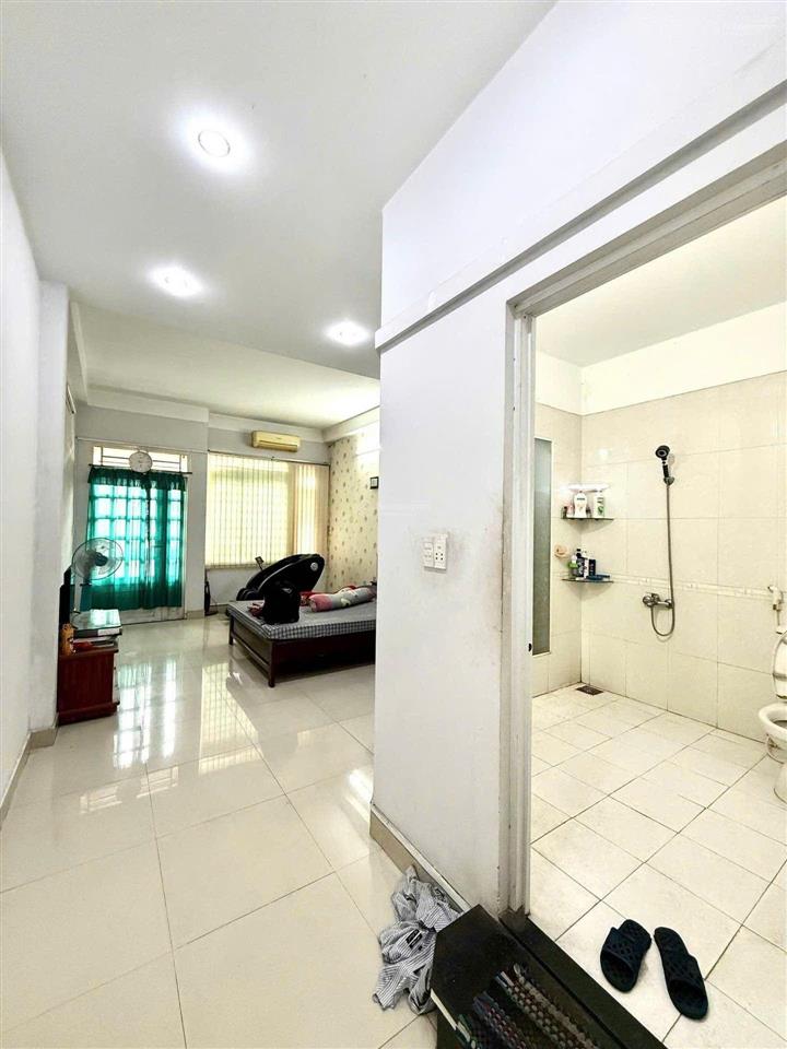 Nhà 4x23 đúc 2 tấm mặt tiền dương thị mười, không lộ giới, xây full đất, gần bv quận 12.
