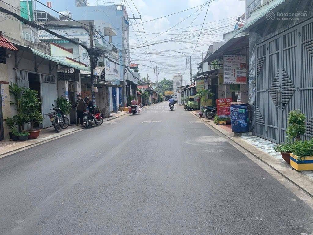 Chỉ nhỉnh 39 triệu/m2, mặt tiền nhánh tô ký, kế bên chợ tân chánh hiệp, 314m2 full thổ cư.