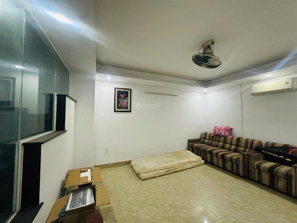 Nhà 3 tầng 4,1 x 30m mặt tiền phạm văn chiêu, không thể rẻ hơn.