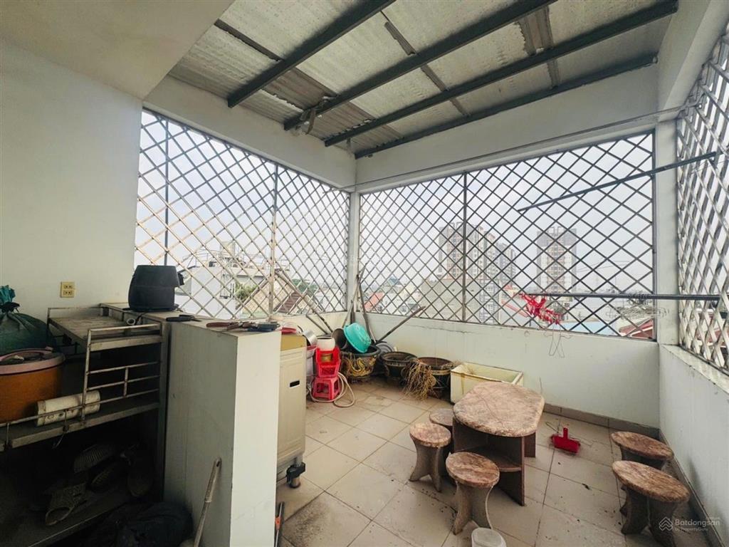 Nhà 3 tầng 4,1 x 30m mặt tiền phạm văn chiêu, không thể rẻ hơn.