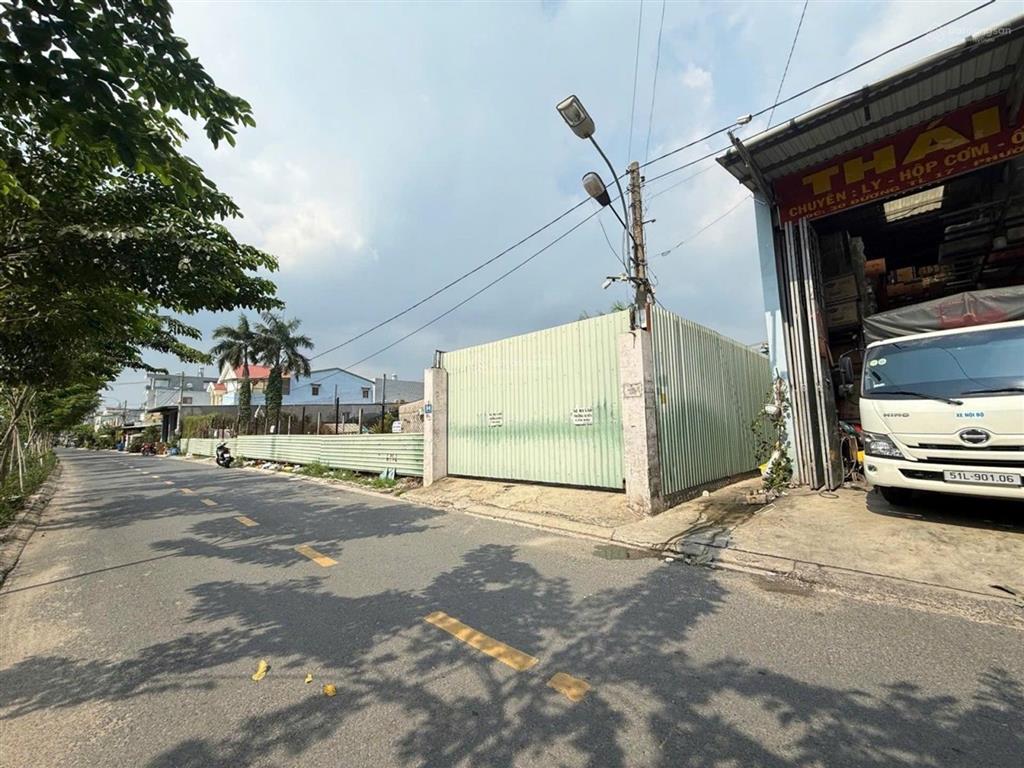 Đất 2600m2 full thổ cư, mặt tiền ngay ngã tư ga, kế bên gò vấp, giá thương lượng chính chủ