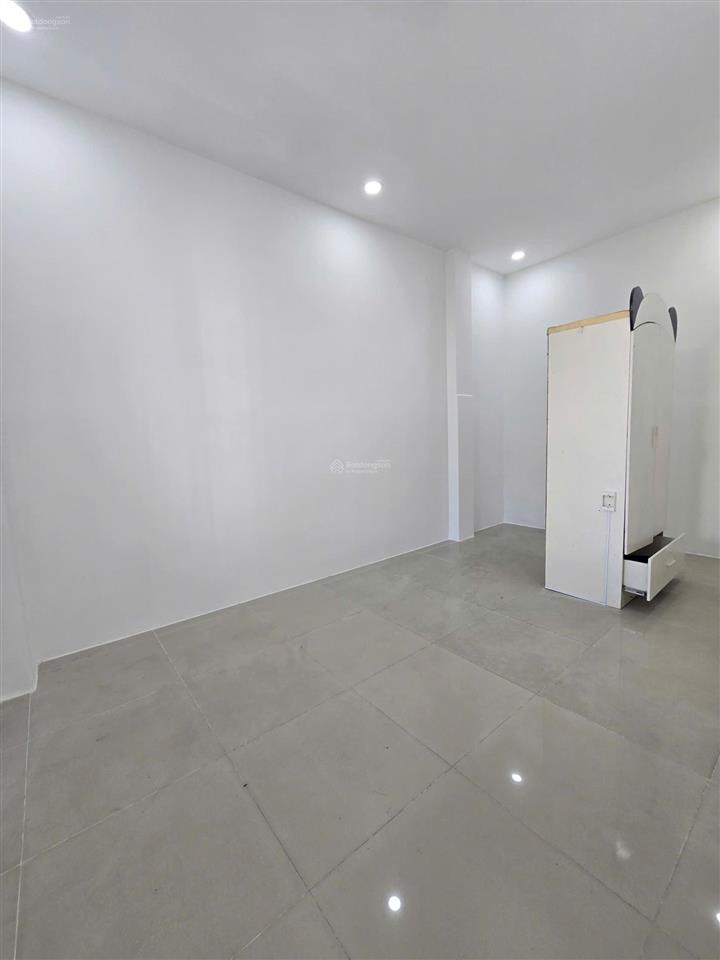 Nhà 1t2l 4x20 hẻm 6m lâm thị hố, gần hiệp thành city, nhà đẹp