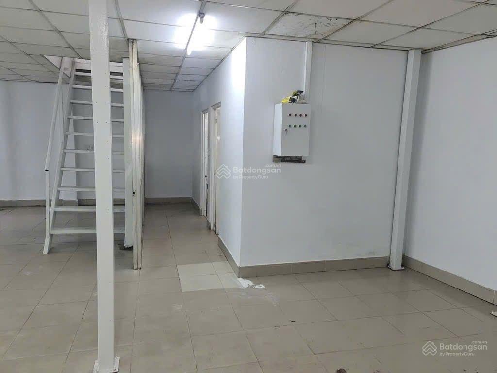 Nhà xưởng 10 x 42 mặt tiền nguyễn ảnh thủ, full thổ cư, ngay ngã ba đông quang.