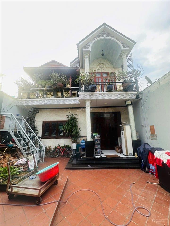 Nhà 9 x 38 hxt sát mặt tiền lê thị riêng, kế bên gò vấp, 50tr/m2 thương lượng.