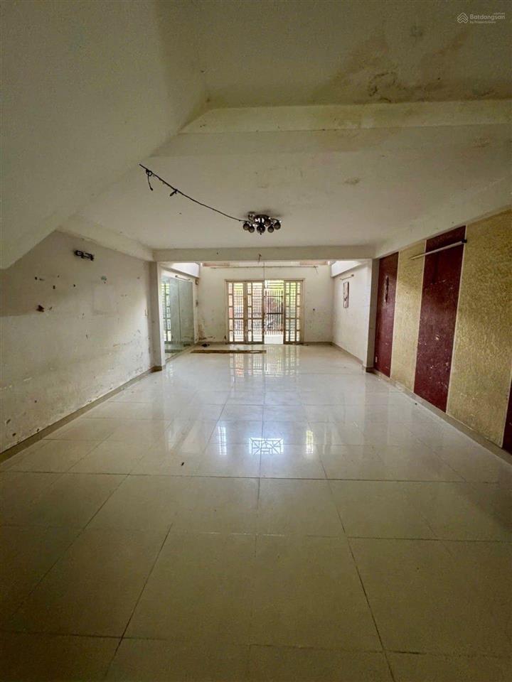 Nhà 3 tầng 5,2 x 23 hxt lê đức thọ, thông đường bờ kênh mới, giá siêu hời không có căn thứ 2.