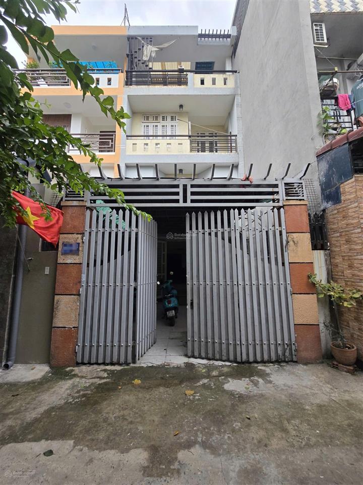 Nhà 3 tầng 5,2 x 23 hxt lê đức thọ, thông đường bờ kênh mới, giá siêu hời không có căn thứ 2.